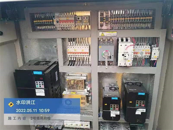 水映洪江項(xiàng)目-塔吊、電梯月檢